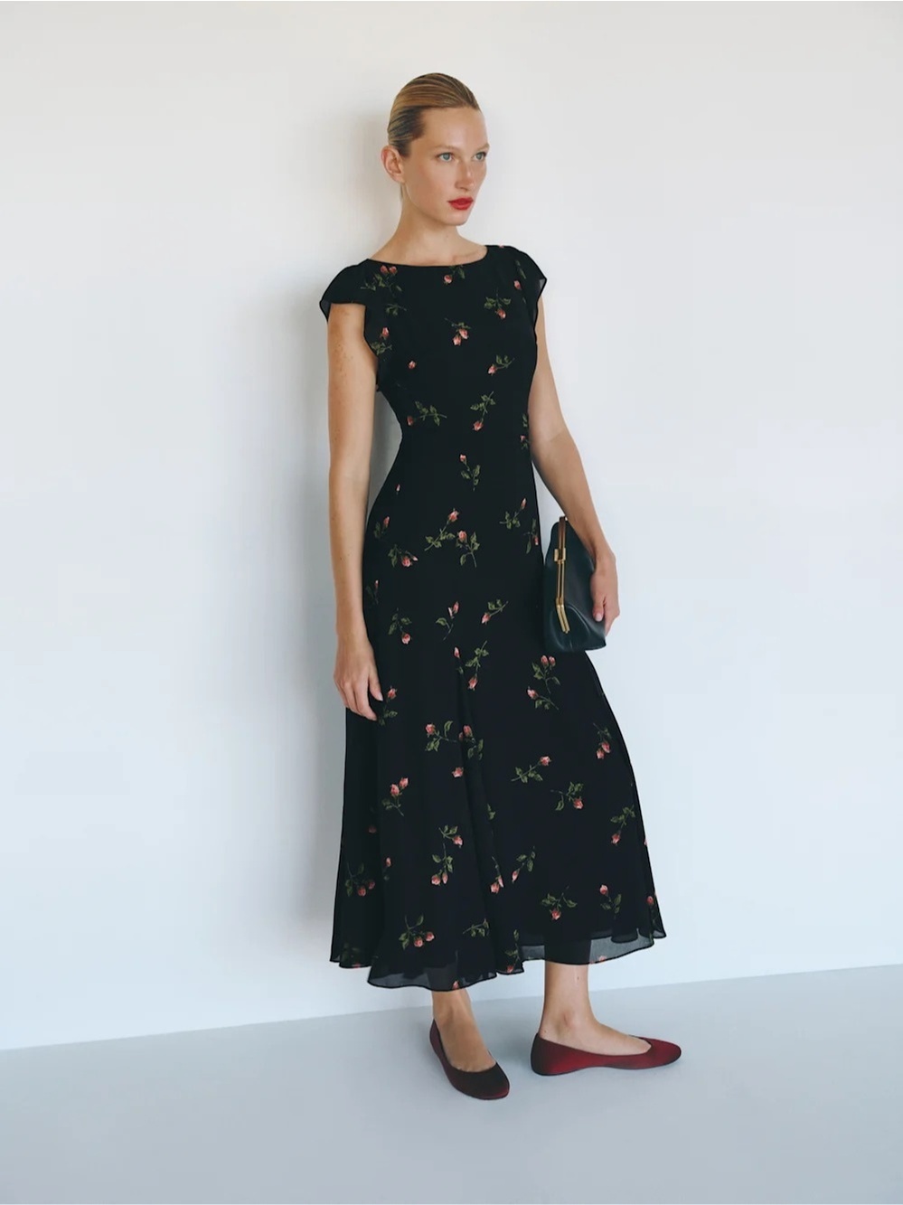 NWT Reformation Maelani Midi Dress Evening Roses Black Red Floral US 4 UK 8
